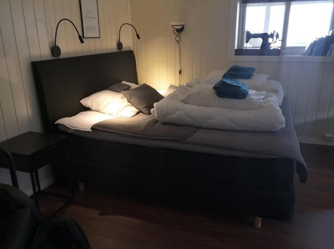 Sentral Studioleilighet Ved Stranden Og Hvalsenter Nb Ma Vaskes Etter Endt Leie Eller Betale Rengjoringshjelpen 500 Kr Анденес Экстерьер фото